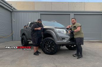 NISSAN NAVARA MO962 GLOSS BLACK